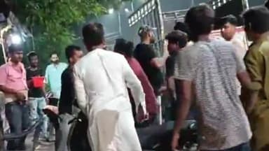 रामपुर: आबकारीऑफिस के सामने मारपीट का वीडियो सोशल मीडिया पर वायरल थाना सिविल लाइंस इंस्पेक्टर बोले जांच की बात करेंगे कार्यवाही