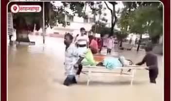 क्या यह किसी विश्वगुरु के स्वास्थ्य केंद्र से कम है?