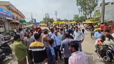 शाजापुर: साप्ताहिक हाट बाजार शाजापुर में दुकानों के लिए जगह नहीं मिलने से व्यापारी हो रहे परेशान, प्रशासन की व्यवस्था हुई फेल