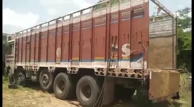 जोधपुर: कुड़ी भगतासनी थाना पुलिस ने नाकाबंदी के दौरान एक ट्रक से 725 कार्टून शराब की बरामद, ट्रक चालक हुआ फरार