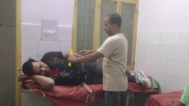 बीसलपुर: पीलीभीत रोड पर स्थित पेट्रोल पंप के पास अज्ञात वाहन की टक्कर से मां बेटे हुए घायल, अस्पताल में कराया गया भर्ती