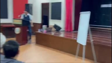 बीकापुर: हैदरगंज क्षेत्र के टकटकवा निवासी विवेक तिवारी अरब देश के आबूधाबी में बिखेर रहे हैं हिंदुस्तानी खुशबू, बढ़ा रहे हैं गौरव