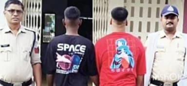 चितरंगी: बरगवां थाना क्षेत्र के ग्राम बहरवा टोला से हेरोइन तस्करी के मामले में 02 इनामी फरार आरोपियों को पुलिस ने किया गिरफ्तार।