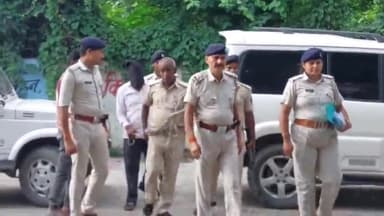 मुशहरी: कांटी थाना क्षेत्र में प्रॉपर्टी डीलर को गोली मारने के मामले में पुलिस ने एक महिला समेत दो लोगों को किया गिरफ्तार