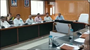 चित्तौड़गढ़: डीआरडीए सभागार में स्वाधीनता दिवस समारोह की तैयारियों को लेकर आयोजित बैठक में अधिकारियों को सौंपे गए उत्तरदायित्व