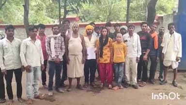 राघोगढ़: सावत खेड़ी में साले की हत्या करने वाले जीजा के दो साथियो को गिरफ्तार करने की मांग पर परिजनों ने गुना एसपी को दिया ज्ञापन