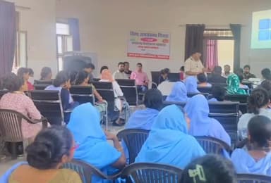 किशनगंज: किशनगंज में विश्व जनसंख्या पखवाड़ा को लेकर ब्लॉक स्तरीय कार्यशाला आयोजित