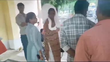 सिंगरौली: जिले की कांग्रेस नेत्री व प्रदेश महामंत्री मधु शर्मा ने राष्ट्रीय अध्यक्ष अलका लांबा पर अभद्रता करने का लगाया आरोप