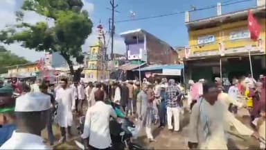 गुनौर: कर्बला की शहादत की याद में पवई नगर में निकाला गया ताजियों का जुलूस