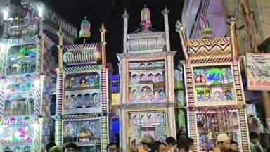 भोगांव: भोगांव में हजरत इमाम हुसैन की याद में 10 मोहर्रम को परंपरागत तरीके से कड़ी सुरक्षा के बीच निकाला गया ताजियों का जुलूस