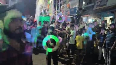 भोगांव: भोगांव में मोहर्रम की 9 वीं तारीख को परंपरागत तरीके से निकाला गया ताजियों का जुलूस, सैंकड़ों की संख्या में लोग रहे मौजूद