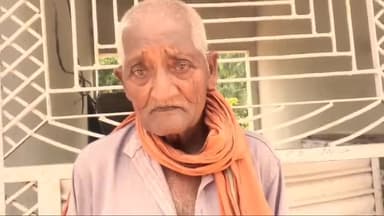 बीकापुर: बीकापुर कस्बे में दवा लेने आए बुजुर्ग की साइकिल हुई चोरी, बोले - साइकिल ढूंढने वाले को देंगे ₹4000 इनाम