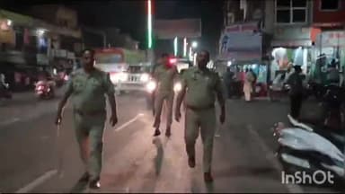 कासगंज: कावड़ यात्रा को लेकर सदर कोतवाली पुलिस ने मुख्य बाजारों में कावड़ रुट पर हटवाया अतिक्रमण