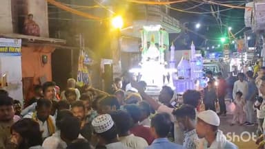 धौलपुर: धौलपुर शहर में निकाला गया 3 प्रांतों का मशहूर तीजा