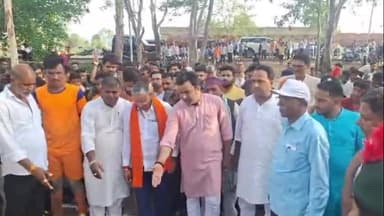 पांकी: पीडीएनयू फाउंडेशन द्वारा आयोजित डॉक्टर भीमराव अंबेडकर फुटबॉल टूर्नामेंट के फाइनल मुकाबला में मुख्य अतिथि के रूप मे