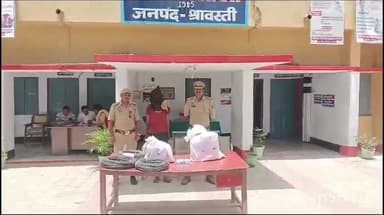 इकौना: तिलकपुर नहर के पास से एक शातिर चोर गिरफ्तार, चोरी का सामान भी हुआ बरामद