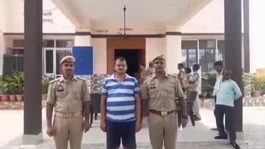 आज़मगढ़: हाफिजपुर खण्डहर से 2.5 किलोग्राम गांजा के साथ 01 अभियुक्त को पुलिस ने किया गिरफ्तार