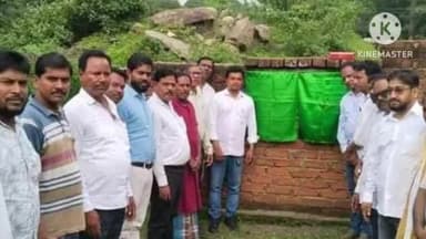 ओरमांझी: चुटुटुपालू में मुस्लिम अल्पसंख्यक कब्रिस्तान की पक्की घेराबंदी निर्माण कार्य का शिलान्यास प्रखंड कांग्रेस कमेटी के द्वार