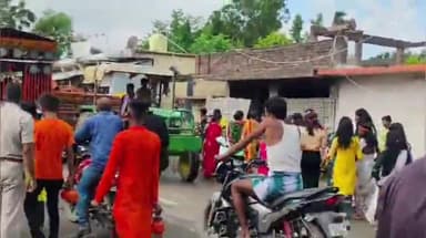 कस्बा: कसबा हुआ पूर्णत: शिवमय सावन की पहली सोमवारी को ऐतिहासिक राणीसती  मंदिर में श्रद्धालु भक्तों ने किया जलाभिषेक