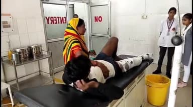 इटावा: अण्डावली गांव में ट्रैक्टर की चपेट में आने से घायल हुआ खेत में कार्य कर रहा एक व्यक्ति, जिला अस्पताल में इलाज जारी