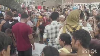 कासगंज: नीवरी गांव के समीप सड़क हादसे में पिता पुत्र की मौत का मामला, परिजनों ने पोस्टमार्टम कराने से किया इंकार