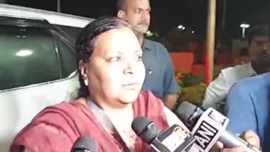 कांके: धुर्वा स्थित प्रोजेक्ट भवन में कृषि मंत्री ने बजट को बताया निराशाजनक, कहा झारखंड के लिए कुछ भी नहीं ह