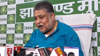 कांके: हरमू स्थित जेएमएम कार्यालय में जेएमएम महासचिव ने कहा यह बजट मोदी सरकार को बचाने वाला