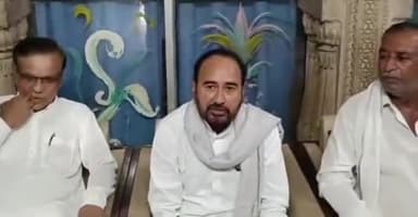 करौली: सभापति रशीदा खातून के निलंबन का कांग्रेस ने किया विरोध, शहर में आयोजित प्रेस कॉन्फ्रेंस में पूर्व MLA ने बताया षडयंत्र