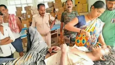 पतरघट: घोघनपट्टी में निर्माणाधीन पुल से गिरकर साइकिल सवार हुआ घायल