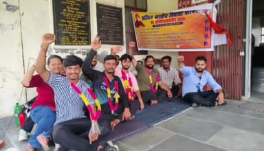 पूर्णागिरि: टनकपुर में सात सूत्रीय मांगों को लेकर राजकीय महाविद्यालय के छात्रों का आमरण अनशन दूसरे दिन भी जारी