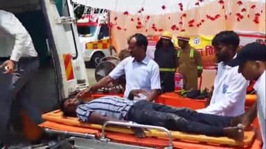 बिसवां: चहलारी घाट पर उपजिलाधिकारी बिसवां व महमूदाबाद की उपस्थिति में पीएसी बाढ़ राहत दल ने किया बाढ़ आपदा में बचाव का मॉकड्रिल