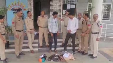 शाजापुर: मक्सी थाना पुलिस ने दो चोर पकड़कर हजारों रुपए कीमत का चोरी गया माल किया बरामद