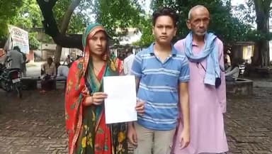 हमीरपुर: बिवांर क्षेत्र के अतरार गांव शिक्षामित्र के पति के हत्यारों की गिरफ्तारी न होने पर एसपी से की फरियाद