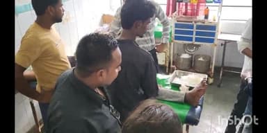 सुपौल: बरहम स्थान मछली बाजार में मोटरसाइकिल और ई रिक्शा की टक्कर में एक युवक जख्मी सदर अस्पताल सुपौल में इलाजरत