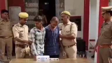 भदोही: भदोही कोतवाली पुलिस ने दो चेन स्नैचर्स को किया गिरफ्तार, एक चेन और मंगलसूत्र बरामद