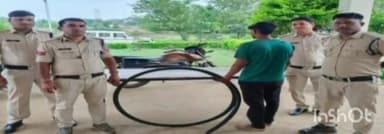 चितरंगी: सासन चौकी पुलिस टीम के द्वारा रिलायंस पावर प्लांट के अंदर घुसकर चोरी करने वाले एक आरोपी युवक को किया गिरफ्तार।