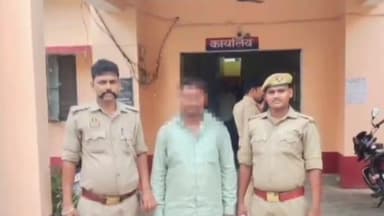 कसिया: कसया पुलिस ने अपहरण आदि के मामले में वांछित अभियुक्त व हत्या के मामले में वारंटी अभियुक्त सहित दो को किया गिरफ्तार