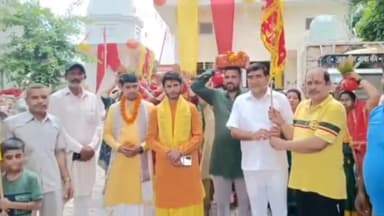 जगाधरी: रादौर बालाजी मंदिर में होने वाली शिव पुराण कथा से पहले निकली गई कलश यात्रा, कांग्रेसी नेता भीम सिंह राठी रहे मौजूद