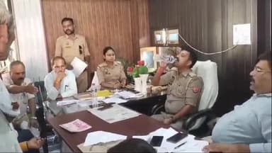 बीकापुर: हैदरगंज थाने में लगे थाना समाधान दिवस में तहसीलदार बीकापुर और प्रभारी निरीक्षक ने सुनी जनता की शिकायतें