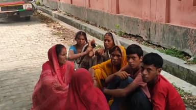 आज़मगढ़: देवईत में अज्ञात वाहन की टक्कर से बाइक सवार युवक की मौके पर मौत, एक अन्य जख्मी, शव का हुआ पोस्टमार्टम