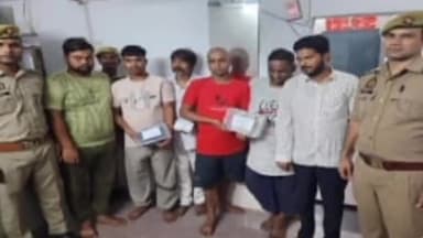 कानपुर: मूलगंज पुलिस ने दबिश देकर जुआ खेल रहे छह जुआरियों को किया गिरफ्तार