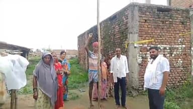 मखदुमपुर: प्रखंड के टेहटा बाजार सहित अन्य जगहों पर मनाया गया चारु मजूमदार का 52वां शहादत दिवस