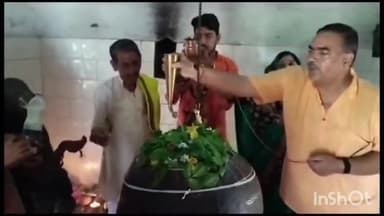 शाहनगर: शाहनगर क्षेत्र में प्रचीन शिव मंदिर नांद चांद में बम बम भोलेनाथ की गूंज, सावन के दूसरे सोमवार को उमड़ी श्रद्धालुओं की भीड़