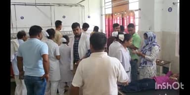 सुपौल: किशनपुर मलाढ़ के स्कूल में फूड प्वाइजनिंग होने से 10 बच्चा की स्थिति हुई गंभीर उपचार के लिए लाया सदर अस्पताल सुपौल