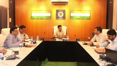 रामपुर: कलेक्ट्रेट सभागार में जिलाधिकारी की अध्यक्षता में जल जीवन मिशन की मासिक समीक्षा बैठक हुई संपन्न