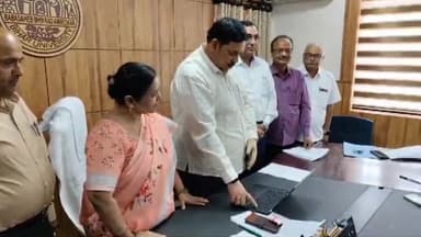 मुशहरी: बीआरए बिहार विश्वविद्यालय में कुलपति प्रोफेसर दिनेश चंद्र राय ने पैट का रिजल्ट किया जारी