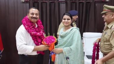 फतेहपुर: फ़तेहपुर एसपी रहे उदय शंकर सिंह की हुई विदाई, ASP सहित DSP रहे मौजूद, पुलिस लाइन सभागार का मामला