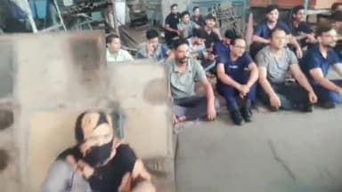 पुष्कर: नसीराबाद रोड स्थित माखुपुरा राजस्थान परिवहन निगम के केंद्रीय कार्यालय में कार्यरत रोडवेज कर्मचारियों ने किया प्रदर्शन