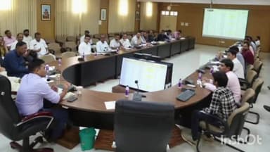 सागर नगर: कलेक्टर कार्यालय सभाकक्ष में जिला जल स्वच्छता समिति की बैठक हुई आयोजित, नरयावली और बंडा के विधायक भी रहे मौजूद