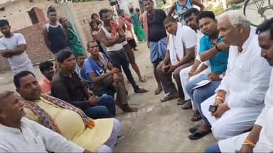 महुआ: महुआ अनुमंडल के रामपुर चकलाला के दो लोगों का केरल वायनाड में भूस्खलन में दबने की आशंका के बाद मिले लोजपा आर  कार्यकरता